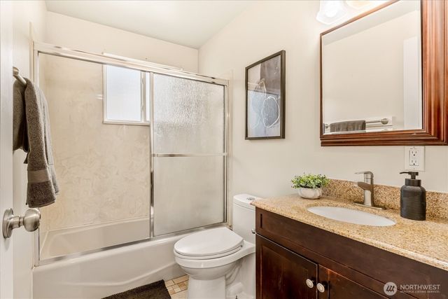 3953 153rd Avenue SE, Bellevue, WA 98006