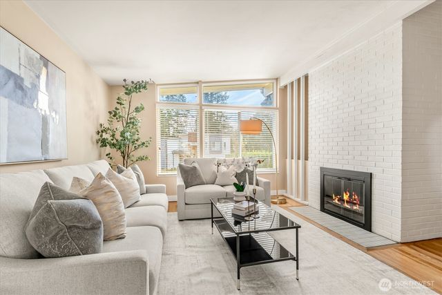 3953 153rd Avenue SE, Bellevue, WA 98006