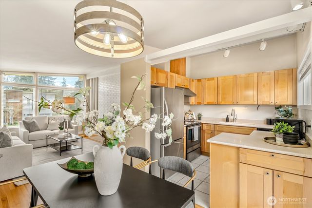 3953 153rd Avenue SE, Bellevue, WA 98006