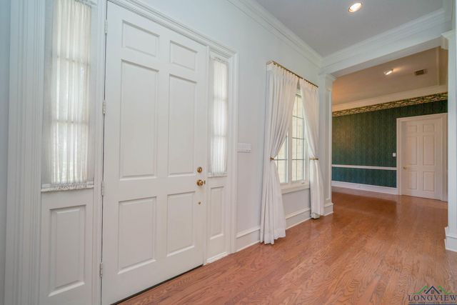 7 Summer Creek Way, Longview, TX 75604