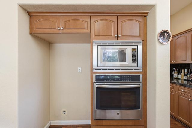 3242 Everglade Avenue, Clovis, CA 93619