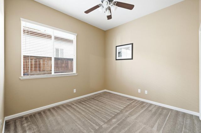 3242 Everglade Avenue, Clovis, CA 93619