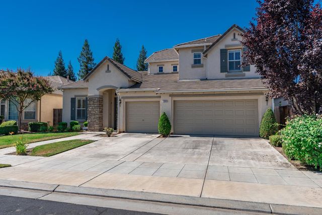 3242 Everglade Avenue, Clovis, CA 93619