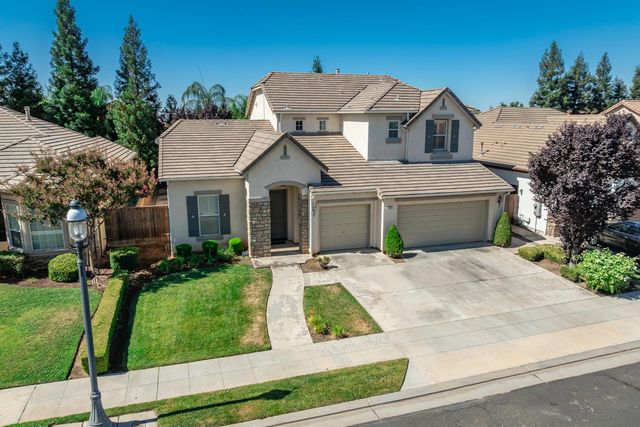 3242 Everglade Avenue, Clovis, CA 93619