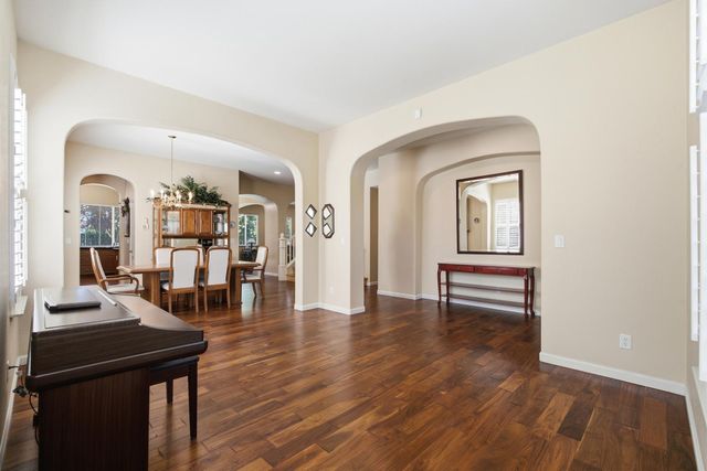3242 Everglade Avenue, Clovis, CA 93619