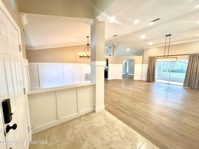 322 Warner Road SW, Palm Bay, FL 32908