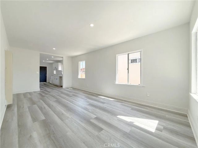 923 E 97th Street, Los Angeles, CA 90002