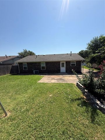 304 Liza Lane, Tecumseh, OK 74873
