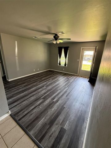 304 Liza Lane, Tecumseh, OK 74873
