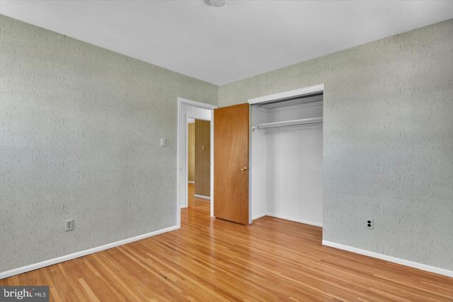 131 MIDDLESEX AVE, Voorhees, NJ 08043