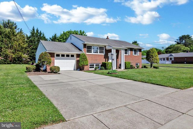 131 MIDDLESEX AVE, Voorhees, NJ 08043