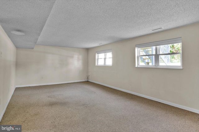 131 MIDDLESEX AVE, Voorhees, NJ 08043