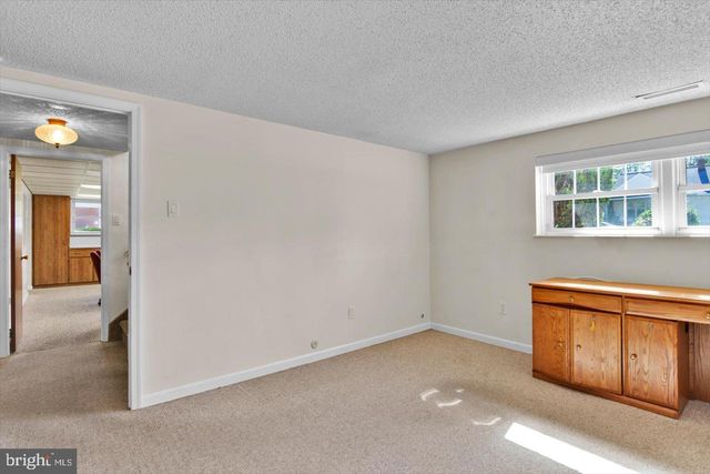 131 MIDDLESEX AVE, Voorhees, NJ 08043