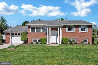 131 MIDDLESEX AVE, Voorhees, NJ 08043