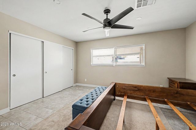 5111 W GREENWAY Road, Glendale, AZ 85306