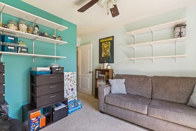 216 Pardridge Place 216, Dekalb, IL 60115