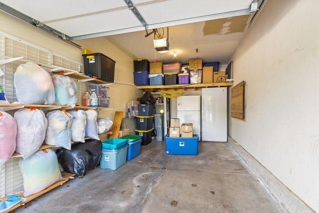 216 Pardridge Place 216, Dekalb, IL 60115