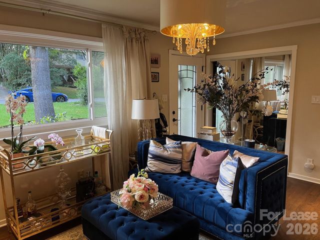 544 Manhasset Road, Charlotte, NC 28209
