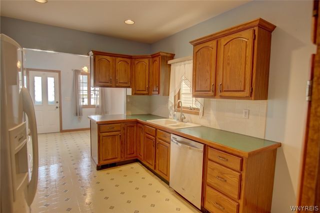 122 Trowbridge Street, Buffalo, NY 14220