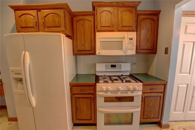 122 Trowbridge Street, Buffalo, NY 14220
