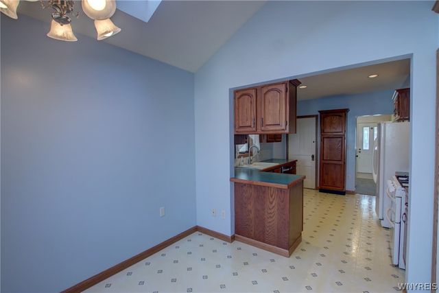 122 Trowbridge Street, Buffalo, NY 14220
