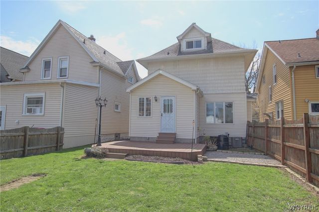 122 Trowbridge Street, Buffalo, NY 14220