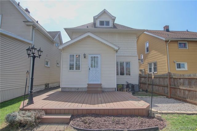 122 Trowbridge Street, Buffalo, NY 14220