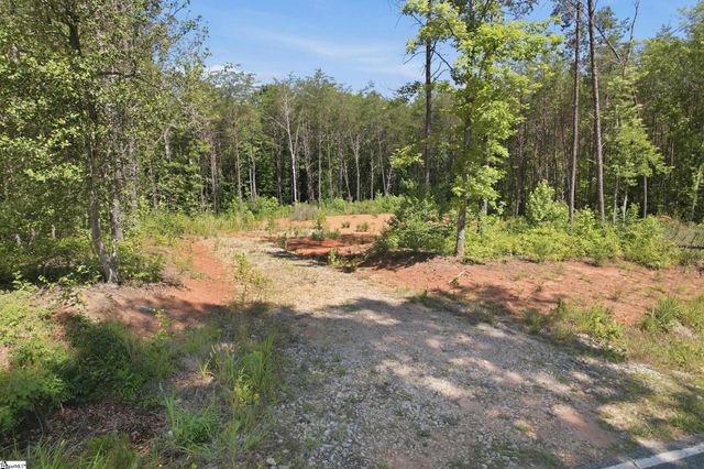 129 Tugaloo Road, Landrum, SC 29356