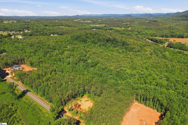 129 Tugaloo Road, Landrum, SC 29356