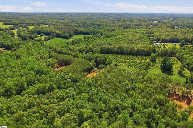 129 Tugaloo Road, Landrum, SC 29356