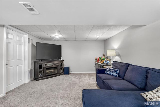 1827 Hilltop Village Lane, Imperial, MO 63052