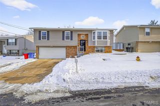 1827 Hilltop Village Lane, Imperial, MO 63052