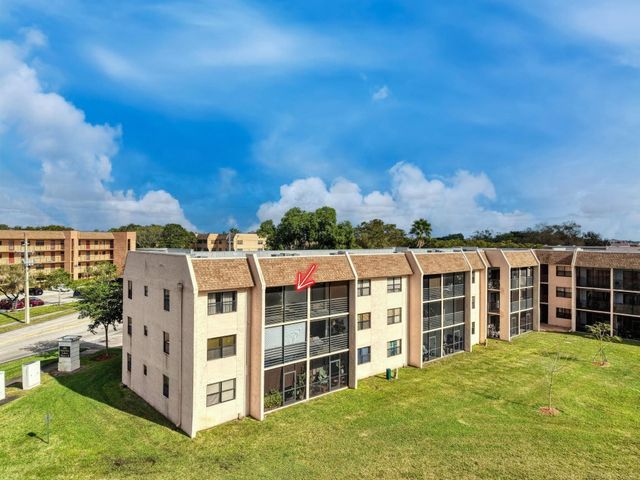 10466 Sunrise Lakes Boulevard 312, Sunrise, FL 33322