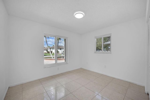 10321 SW 116th Avenue, Miami, FL 33176