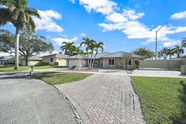 10321 SW 116th Avenue, Miami, FL 33176