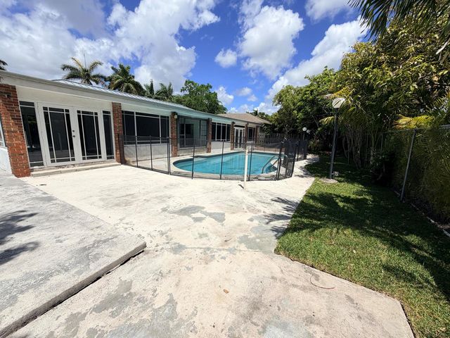 10321 SW 116th Avenue, Miami, FL 33176