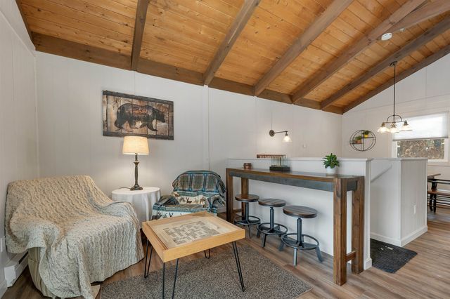 41 Tabor Circle, Albany, NH 03838