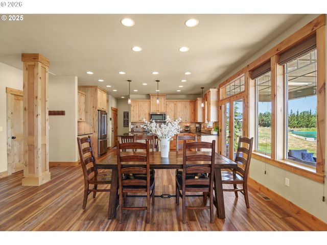 113 SHORTLINE Dr, Winlock, WA 98596