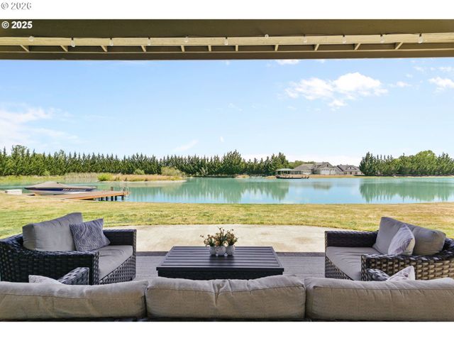 113 SHORTLINE Dr, Winlock, WA 98596