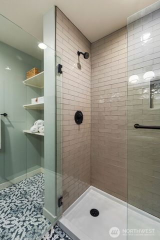 302 N 107th Street, Seattle, WA 98133