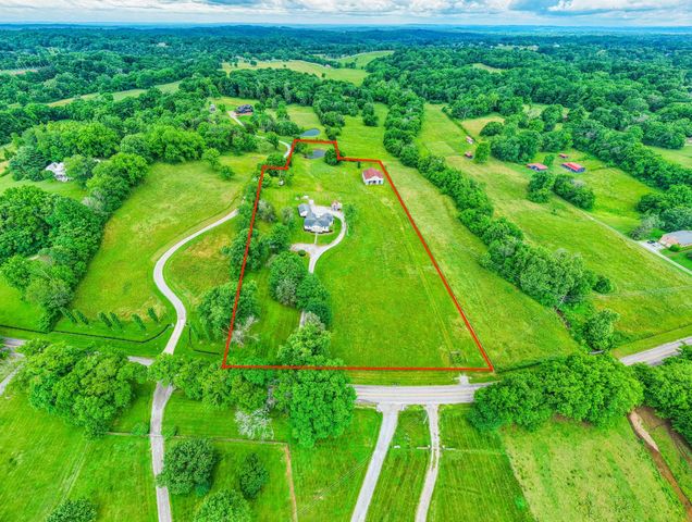 4861 Bethesda Rd, Thompsons Station, TN 37179
