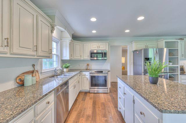 4861 Bethesda Rd, Thompsons Station, TN 37179