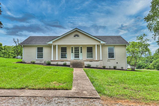 4861 Bethesda Rd, Thompsons Station, TN 37179