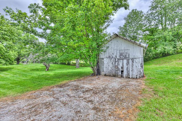 4861 Bethesda Rd, Thompsons Station, TN 37179