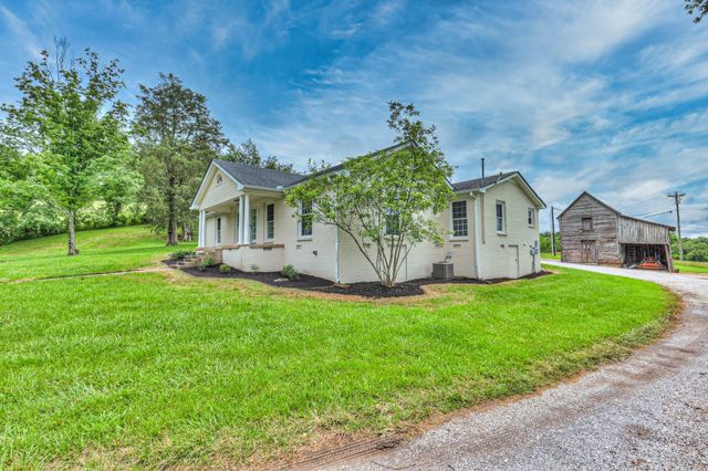 4861 Bethesda Rd, Thompsons Station, TN 37179