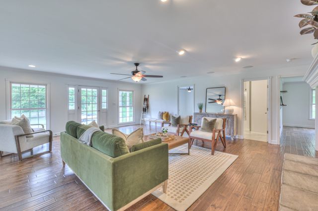 4861 Bethesda Rd, Thompsons Station, TN 37179