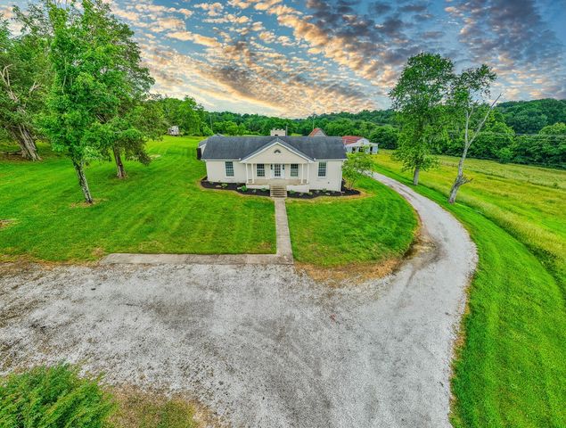4861 Bethesda Rd, Thompsons Station, TN 37179
