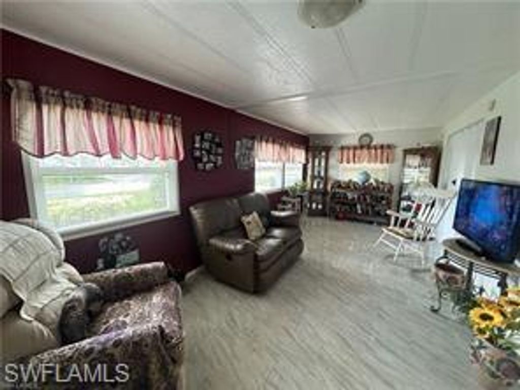 857 Manatee RD, NAPLES, FL 34114 — photo 2