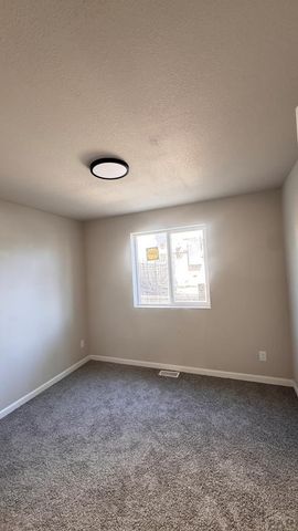 2721 Wills Blvd, Pueblo, CO 81003