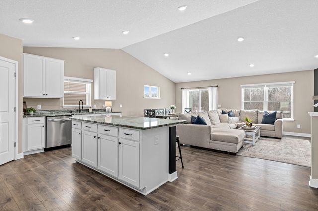 4913 162nd Court N, Hugo, MN 55038